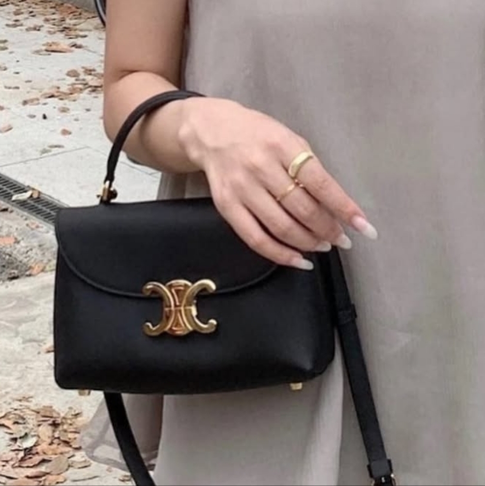 BRAND NEW!!! AUTHENTICATED CELINE TEEN NINO BAG IN SUPPLE GRAINED CALFSKIN - Picture 9 of 16